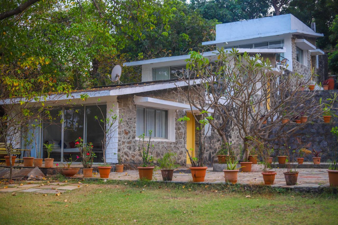 V Resorts Mahua Bagh Murud Nāndgaon Exterior foto
